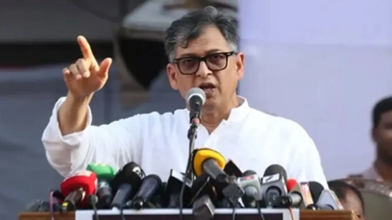 ডেমোক্রেসির বদলে মবক্রেসির রাজত্ব চলছে : সালাউদ্দিন আহমদ